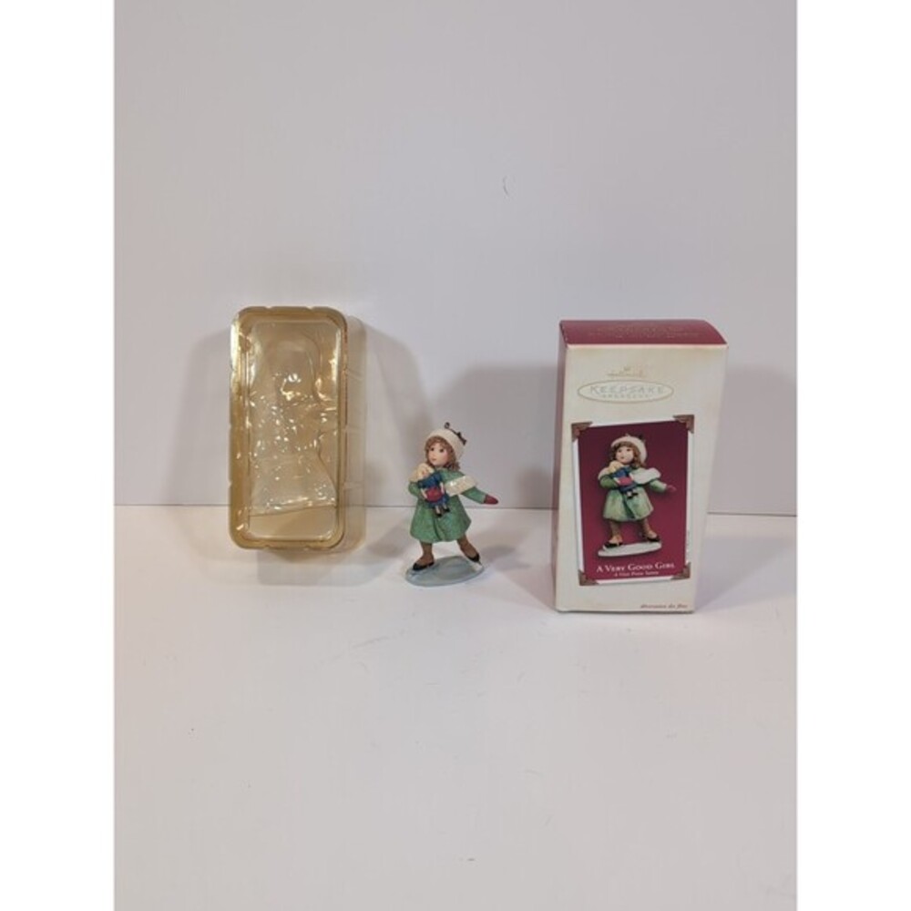 Vintage Hallmark Keepsake  2003 A Very Good‎ Girl Christmas Ornament Santa Visit